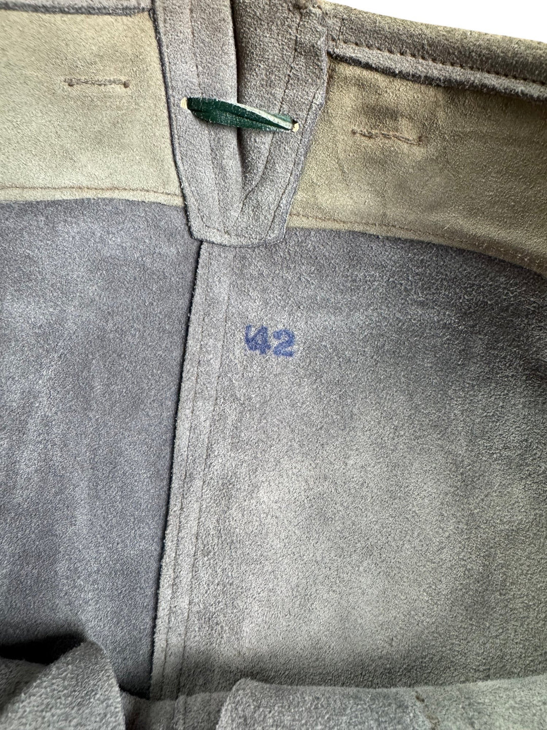 Traditional Suede Lederhosen Shorts - W34 - Think Vintage ltd