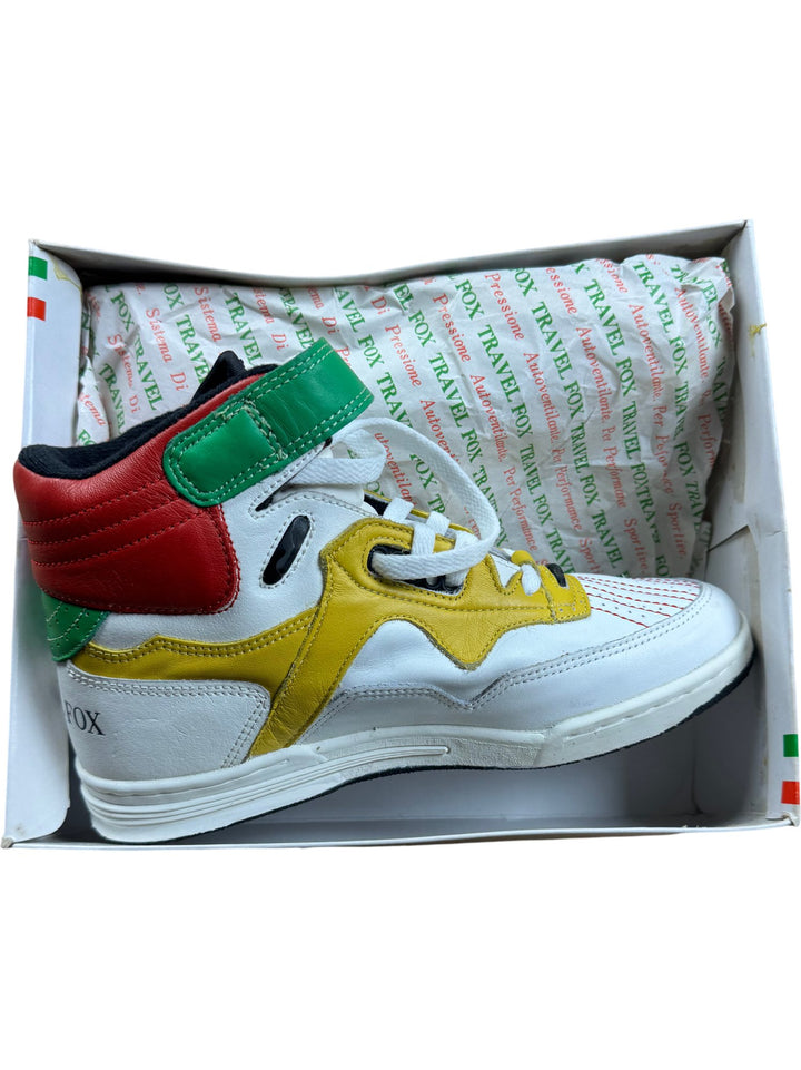 Travel Fox High-Top Multicolor Sneakers - Size 7 - Think Vintage ltd
