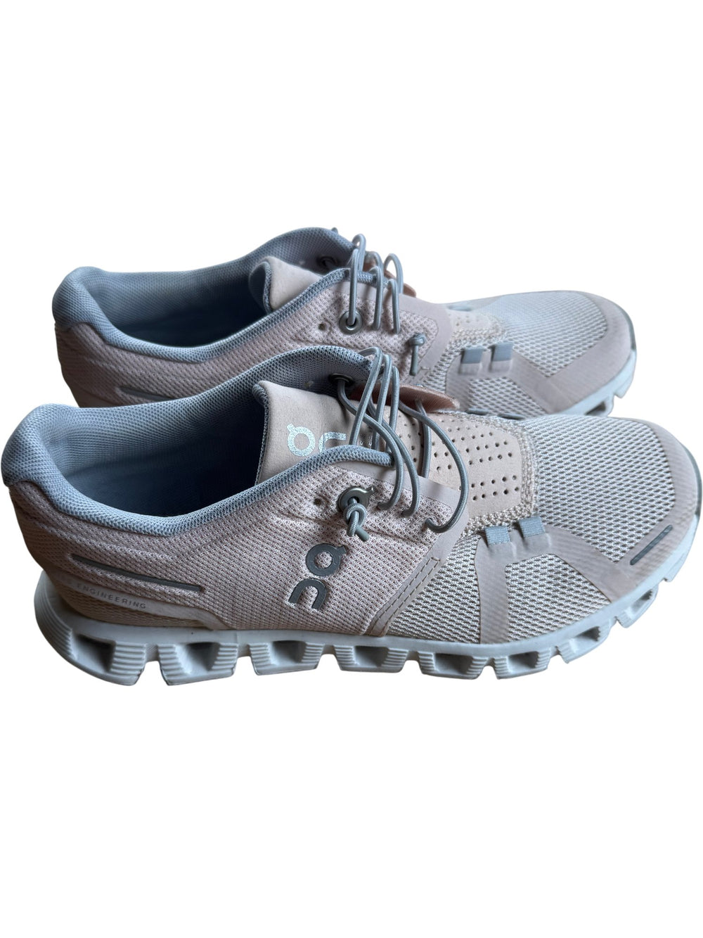 UQ Mesh Athletic Shoes - 3 - Think Vintage ltd