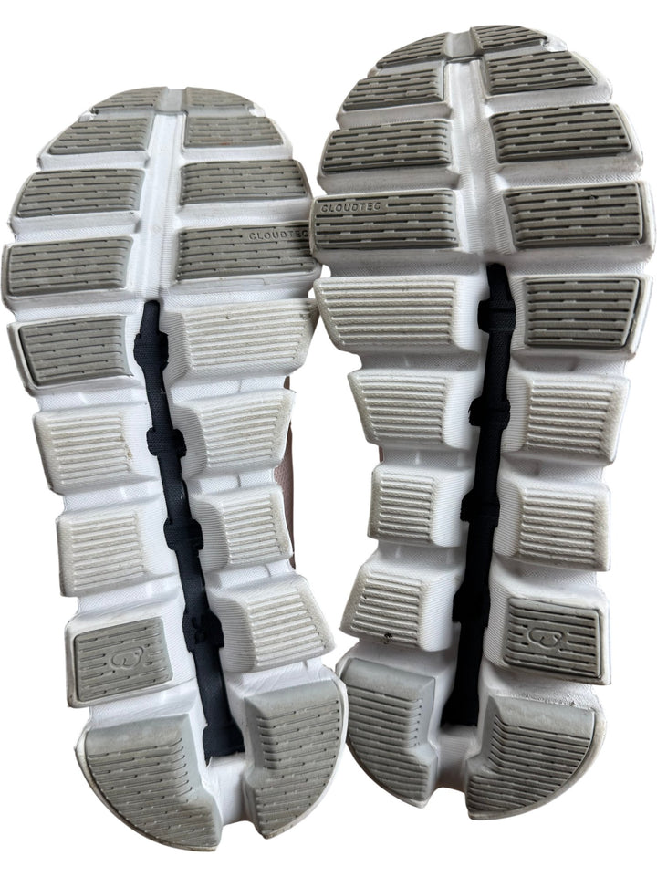 UQ Mesh Athletic Shoes - 3 - Think Vintage ltd