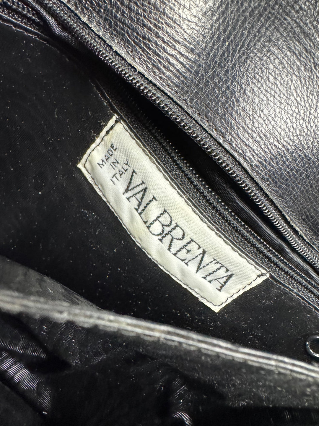 Valbrenta Italian Black Shoulder Bag - Think Vintage ltd