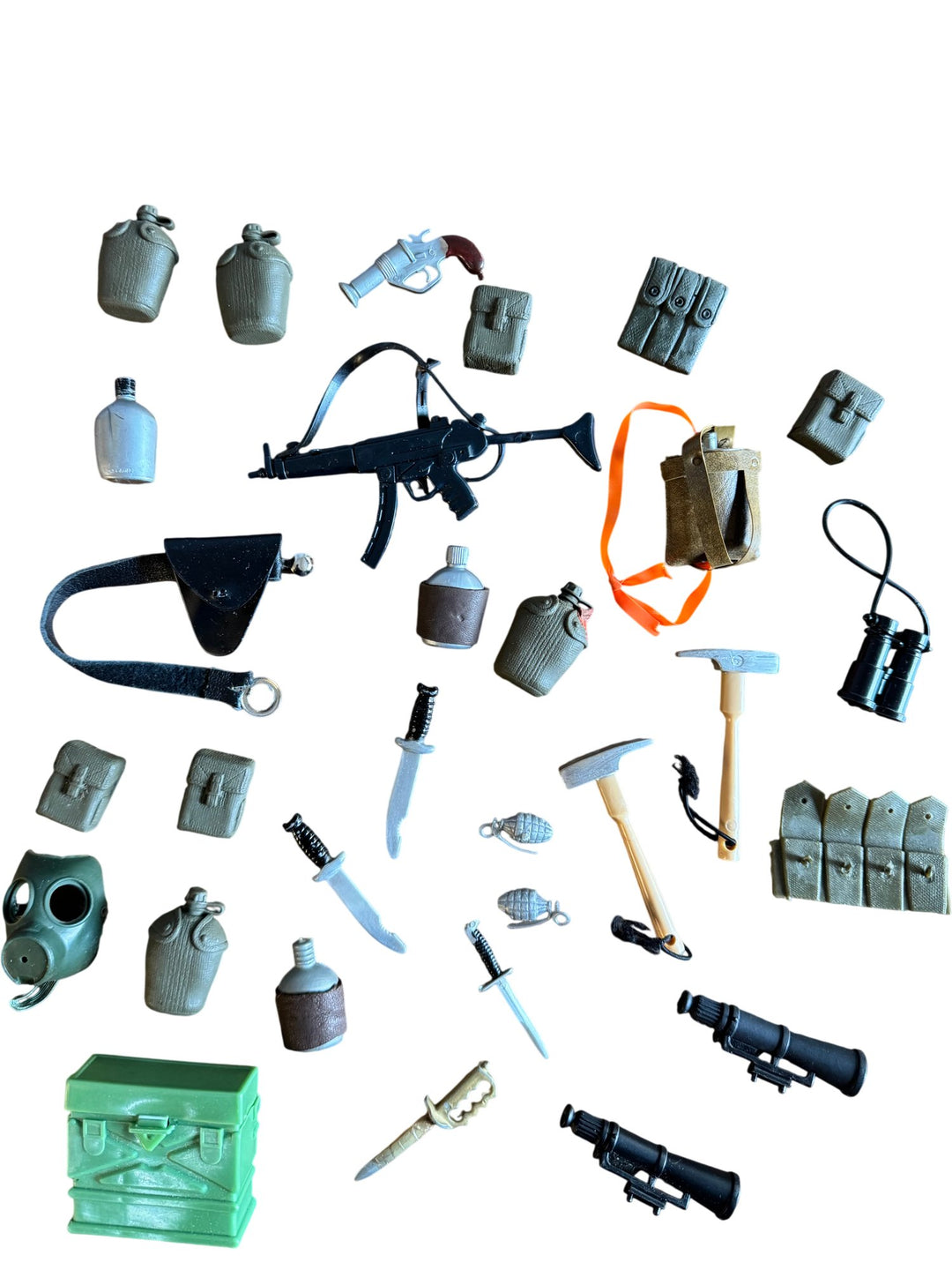 Vintage Action Man Assorted Accessories - Think Vintage ltd