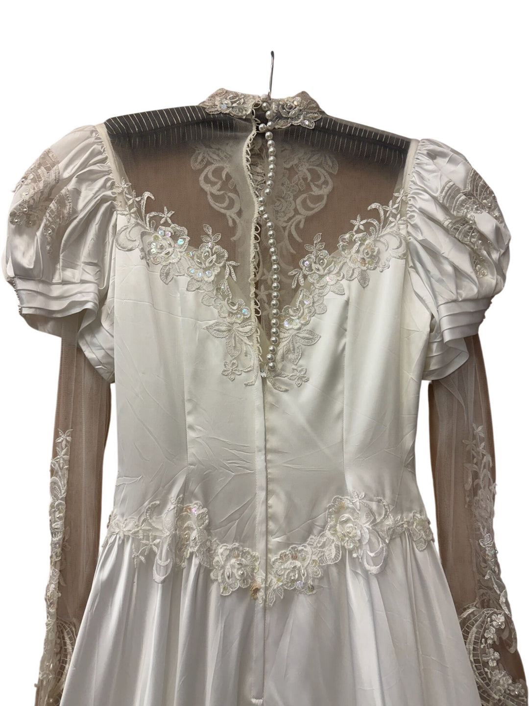 Vintage Embellished Puff Sleeve Wedding Dress