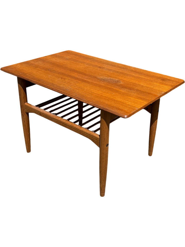 Vintage G-Plan Coffee Table Solid Wood Mid-Century Modern Style - Think Vintage