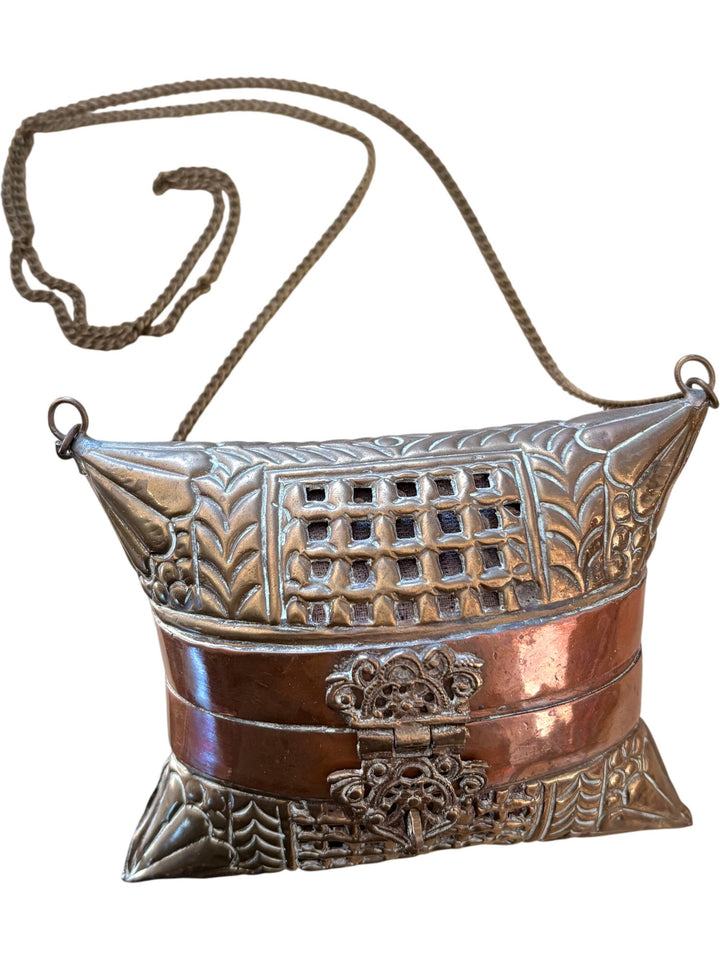Vintage Metal Embossed Clutch Bag - Think Vintage ltd