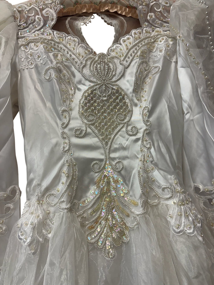 Vintage White Wedding Dress with Lace and Beading