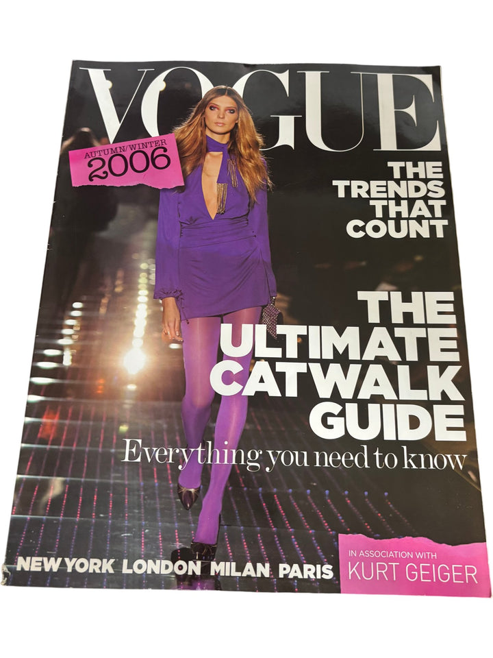 Vogue Autumn/Winter 2006 Ultimate Catwalk Guide Magazine Collectable - Think Vintage ltd