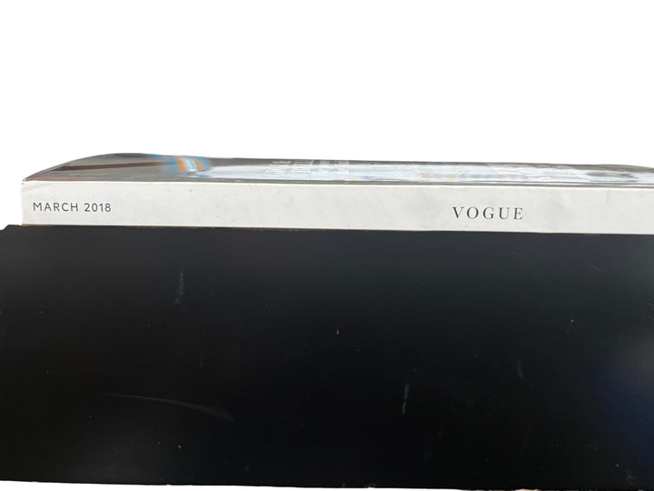 Vogue Magazine March 2018 Gigi Bella Hadid Issue - Think Vintage ltd