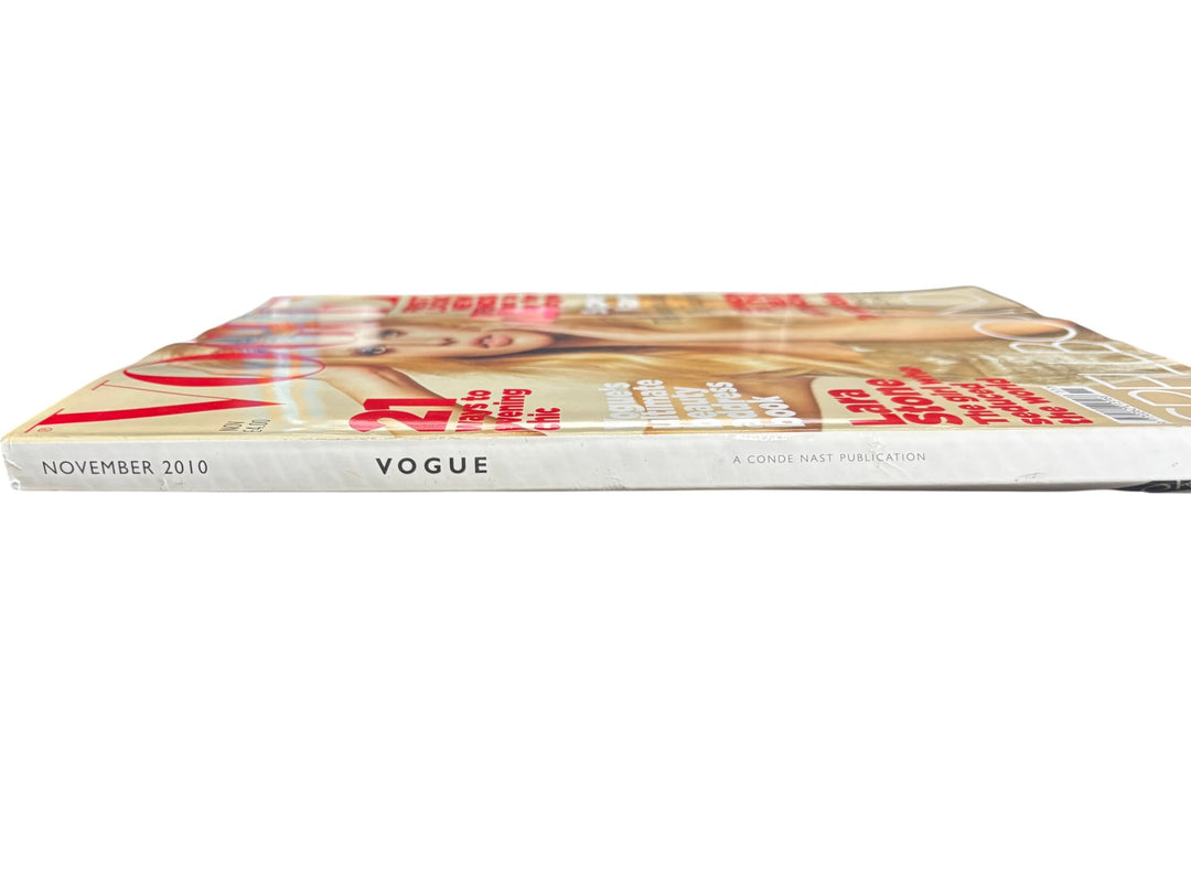 Vogue Magazine November 2010 Lara Stone Issue - Think Vintage ltd