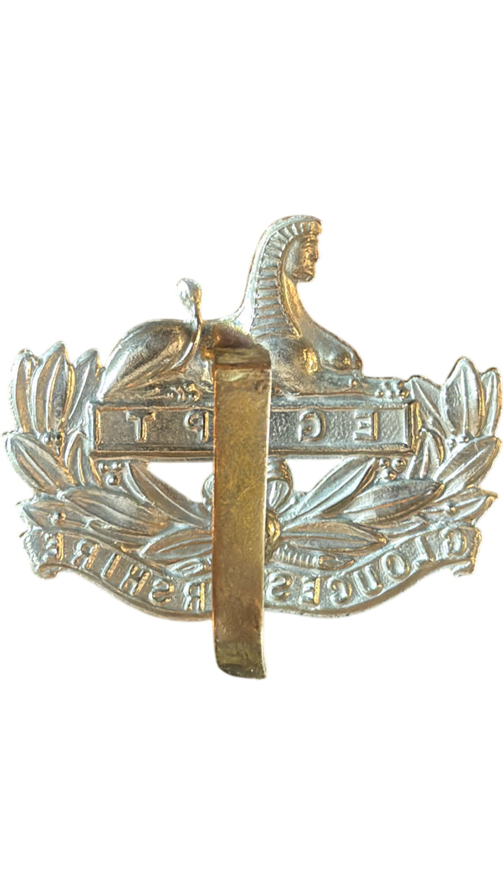 WW1/2 British Army 'Gloucestershire Regiment' Military Cap Badge
