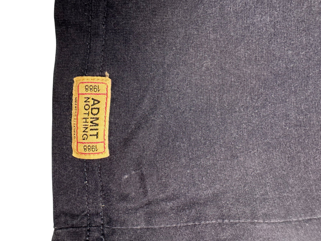 Weekend Offender Graphic T-Shirt - M - Think Vintage