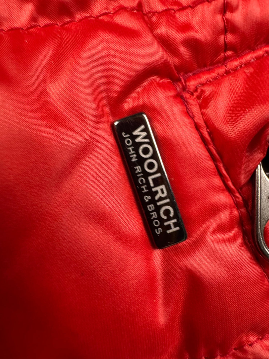 Woolrich Red Puffer Jacket - M - Think Vintage ltd