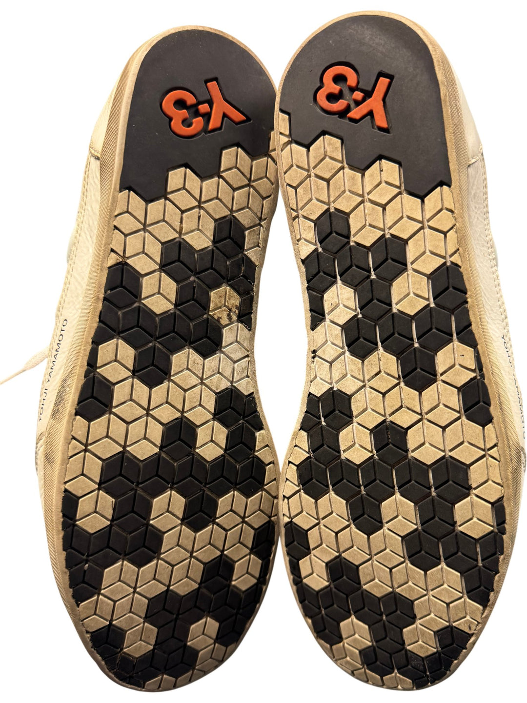 Y-3 Yohji Yamamoto White Leather Sneakers - Size 8 - Think Vintage ltd