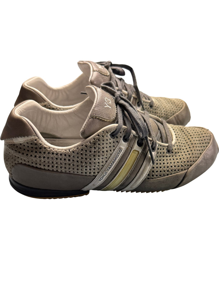 Yohji Yamamoto Y-3 Gray Low-Top Sneakers - Size 8 - Think Vintage Online Ltd