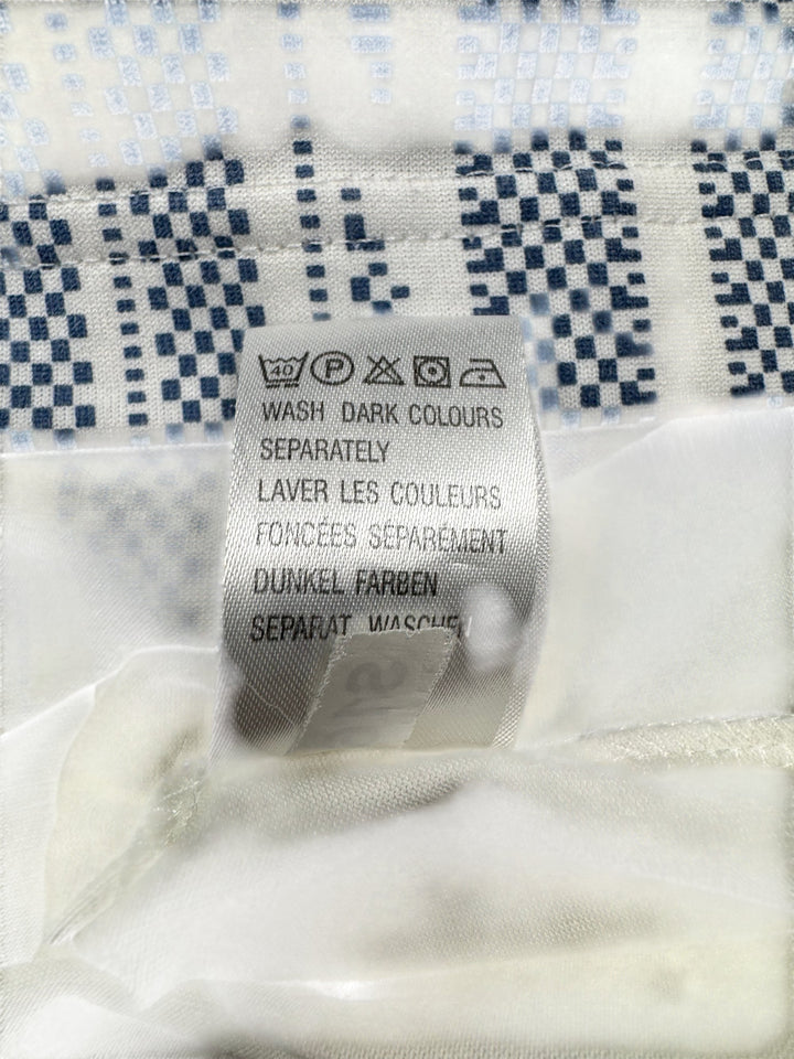 Gabicci White Polo Shirt with Geometric Design - L - Think Vintage
