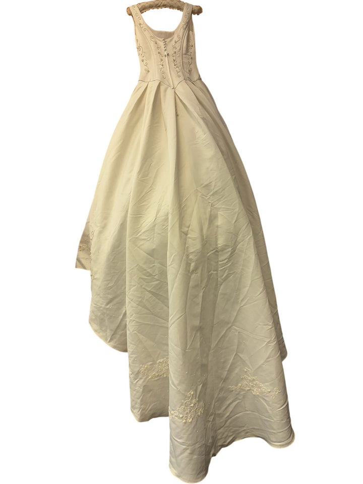 White Embroidered Full-Length Wedding Dress