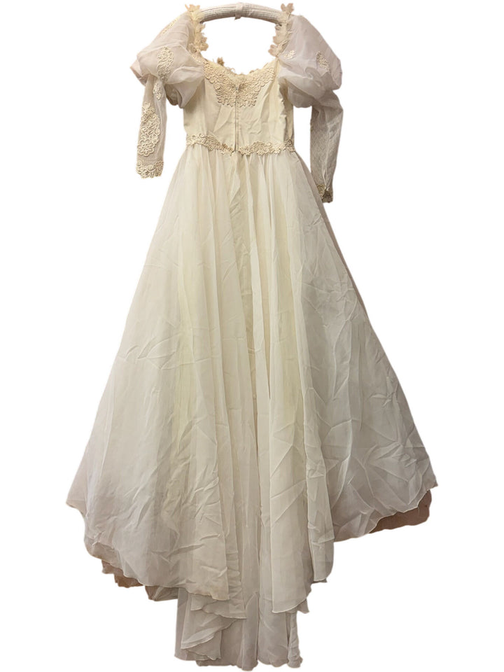 Elegant Bridal Gown with Lace Detail