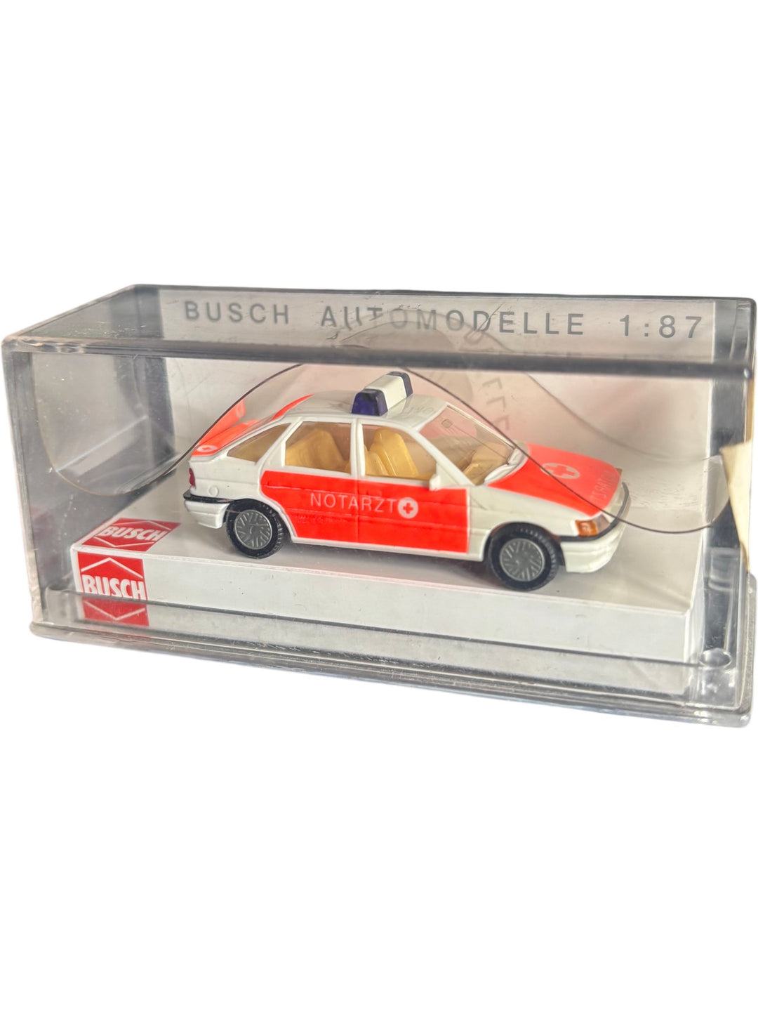 Busch Automodelle Ford Escort Notarzt Scale 1:87 Model Car