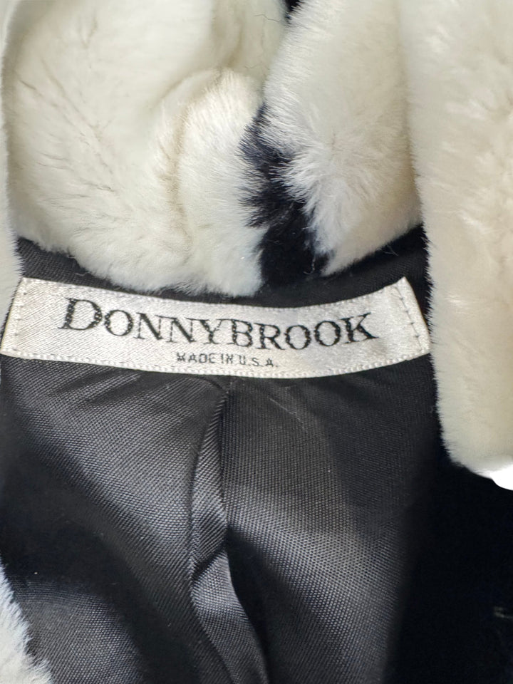 Donnybrook Black and White Art Pattern Coat - M