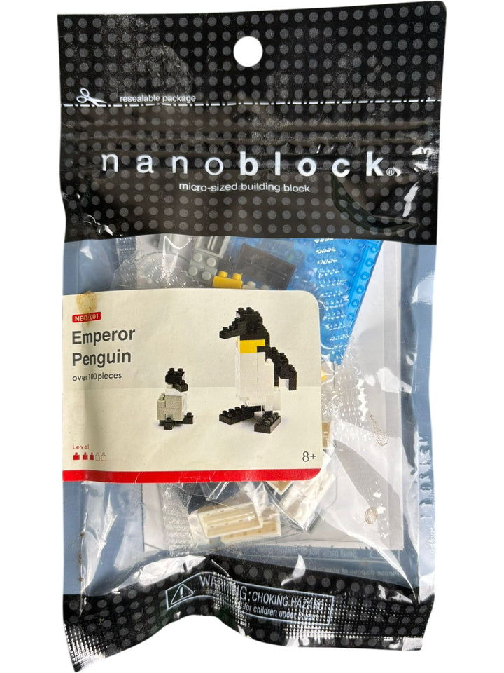 Nanoblock Emperor Penguin Building Set Micro-Sized Collectable Figurine - Think Vintage
