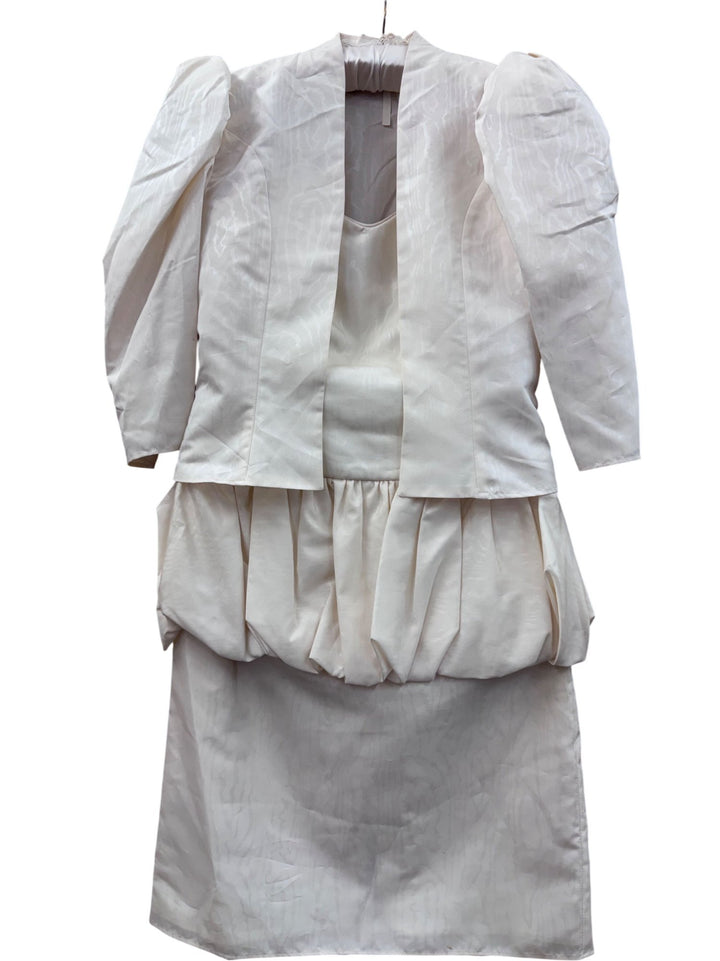 Pronuptia De Paris White Puff Sleeve Wedding Dress