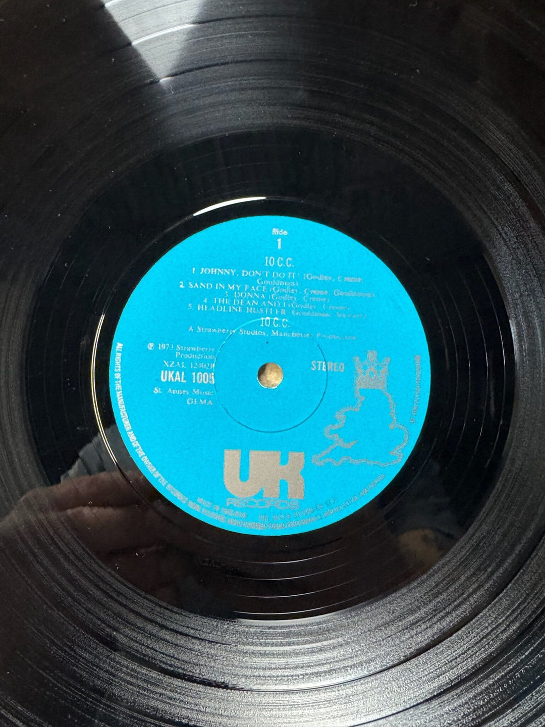 100cc Greatest Hits of 10cc Vinyl Record- Very Good
