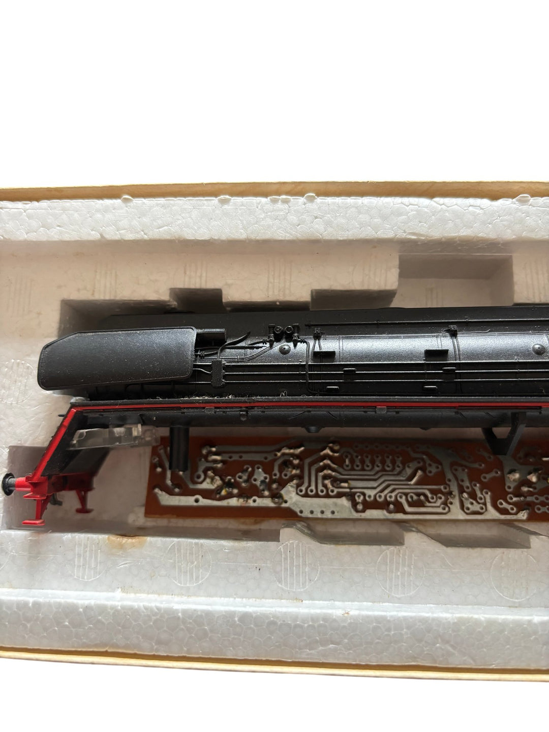 Piko Model Train Schnellzuglokomotive BR 01 HO Scale