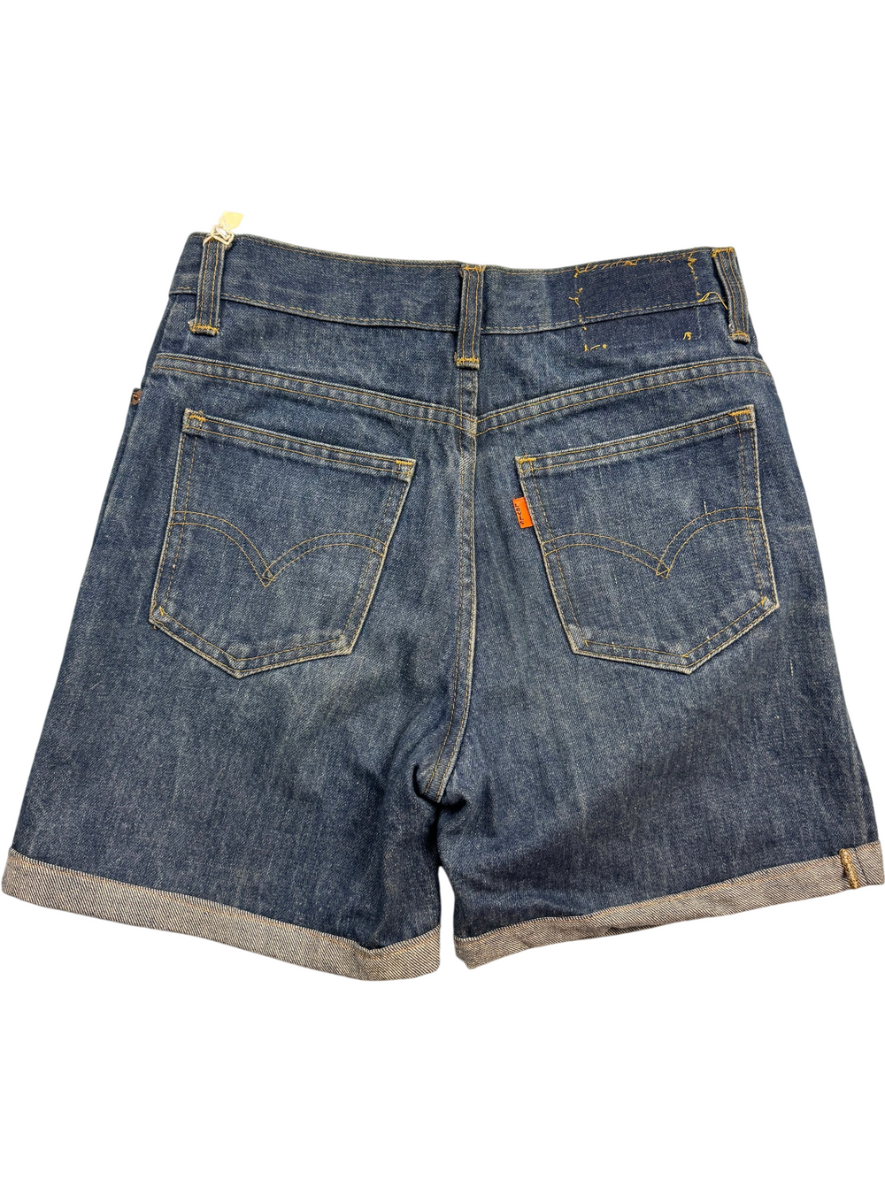 Levi's Medium Wash Denim Shorts - Think Vintage
