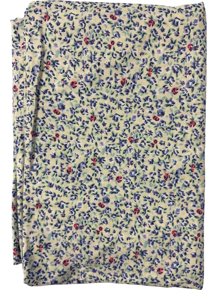 Floral Cotton Fabric Material - Think Vintage