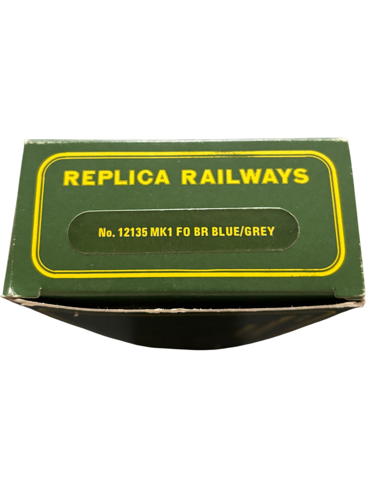 Replica Railways No. 12135 MK1 FO BR Blue/Grey Model