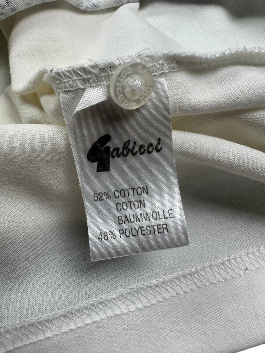 Gabicci White Polo Shirt with Geometric Design - L - Think Vintage