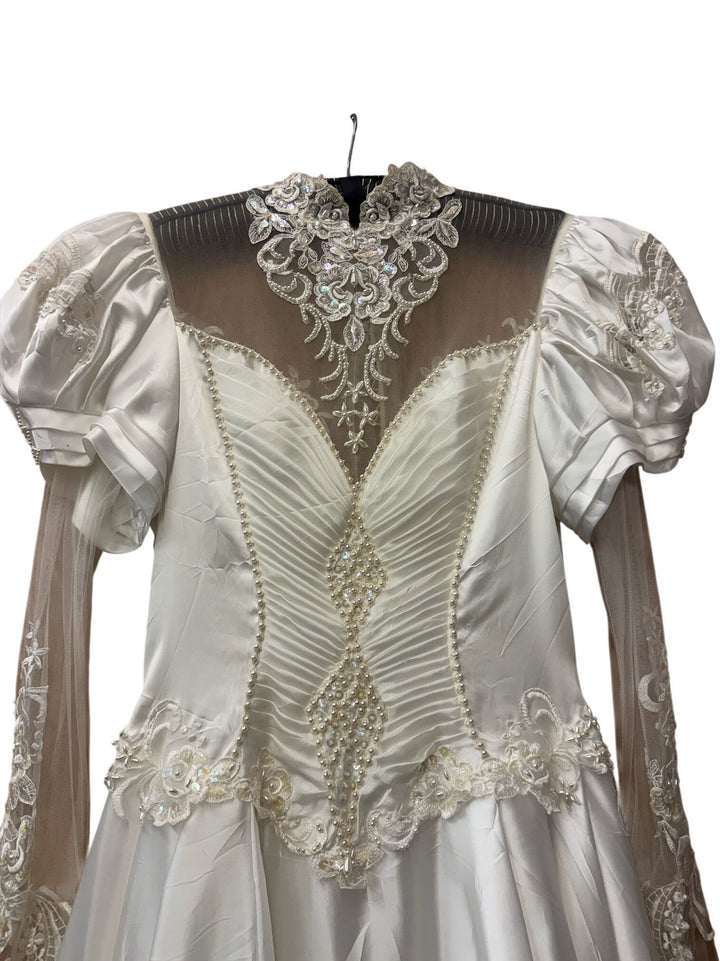 Vintage Embellished Puff Sleeve Wedding Dress