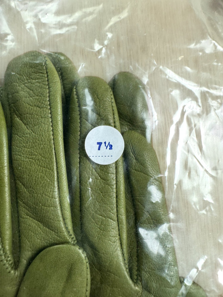 Italian 7½ Green Leather Gloves - M